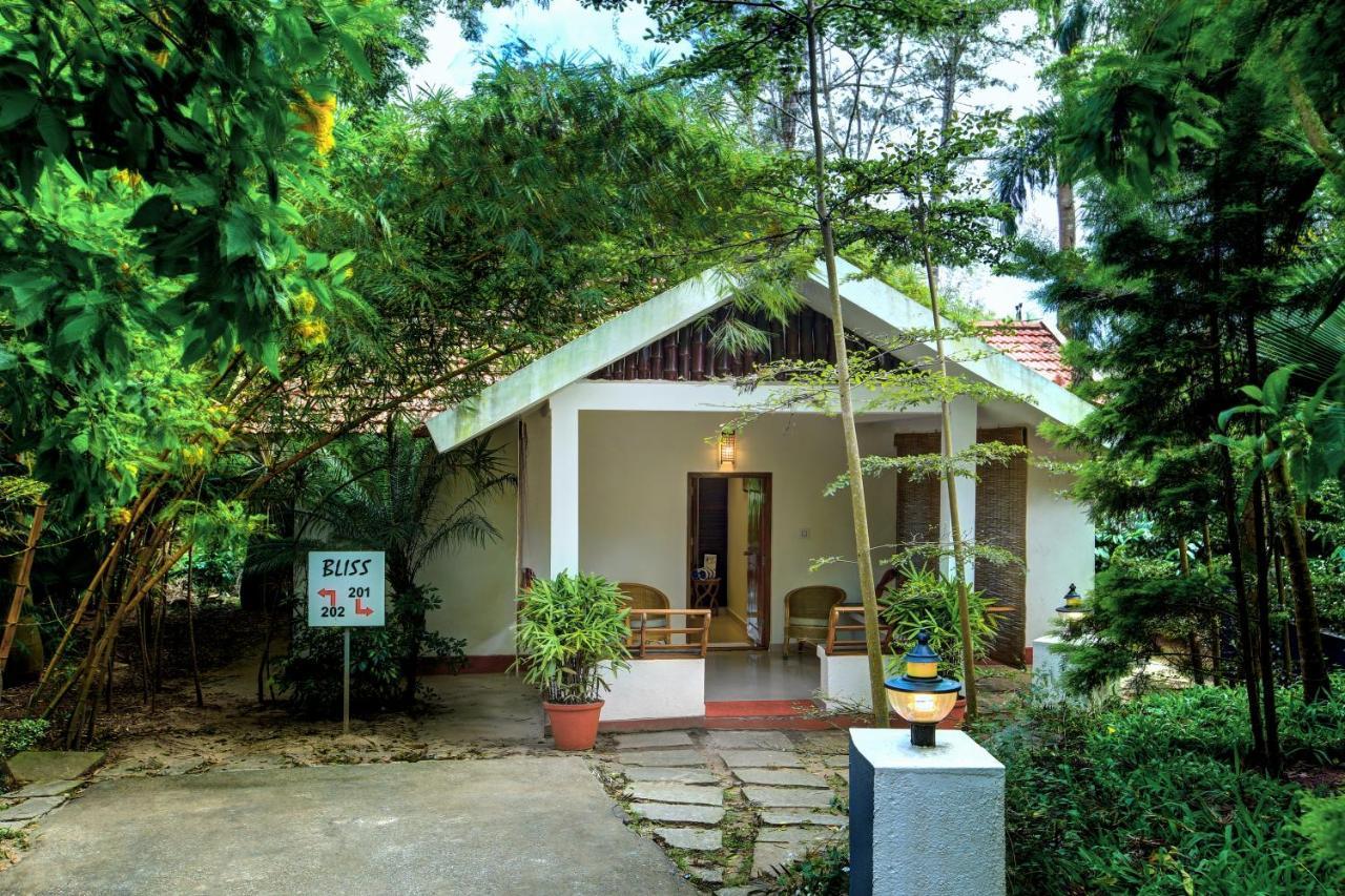 Gokulam Grand Resort & Spa, Coorg Кушалнагар Экстерьер фото