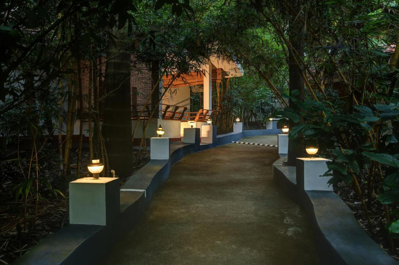Gokulam Grand Resort & Spa, Coorg Кушалнагар Экстерьер фото